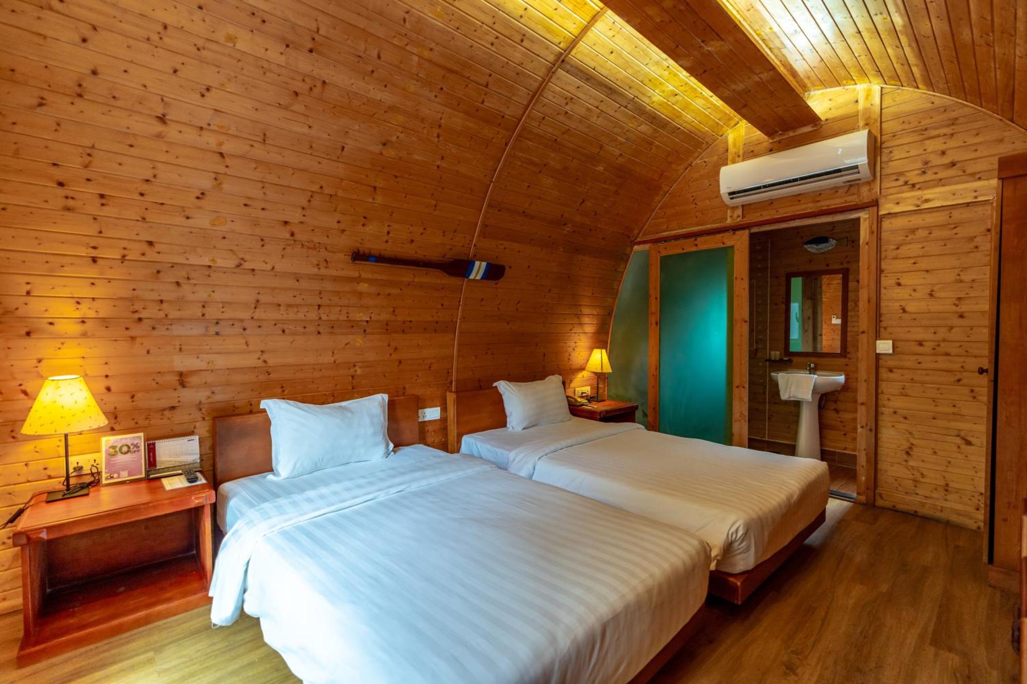 Independence Hotel Resort & Spa Сиануквиль Экстерьер фото