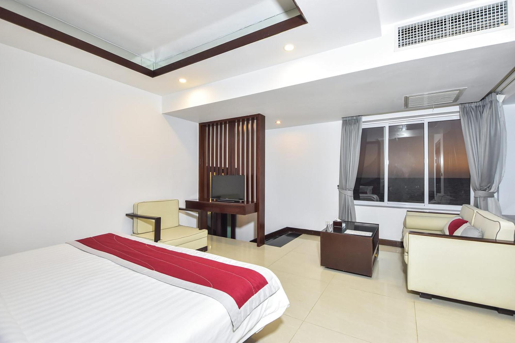 Independence Hotel Resort & Spa Сиануквиль Экстерьер фото