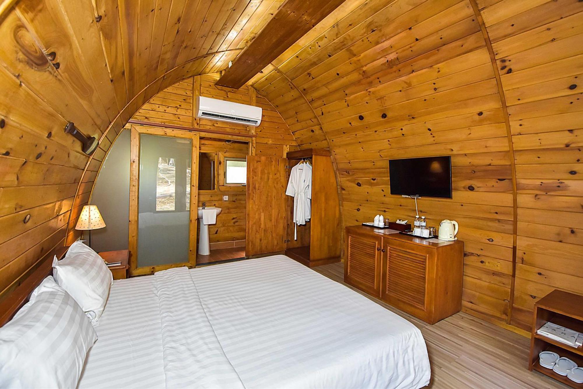 Independence Hotel Resort & Spa Сиануквиль Экстерьер фото